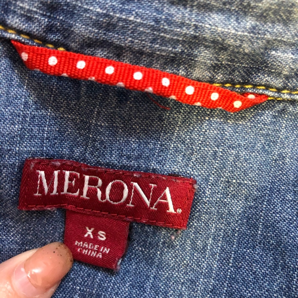 Blue jean button down - Picture 2 of 2